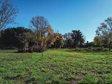Lote en Venta en Barrio Los Pinos III - Barrio Parque Yei Pora