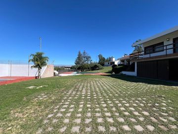 CASA QUINTA DEPTO CON PILETA Y CANCHA DE TENIS EN BIALET MASSE A METROS DEL LAGO ref 1997