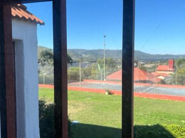 CASA QUINTA DEPTO CON PILETA Y CANCHA DE TENIS EN BIALET MASSE A METROS DEL LAGO ref 1997