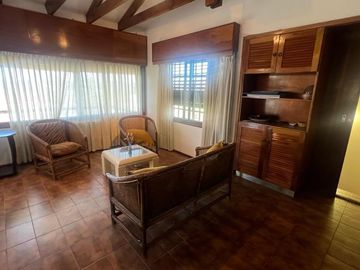 CASA QUINTA DEPTO CON PILETA Y CANCHA DE TENIS EN BIALET MASSE A METROS DEL LAGO ref 1997