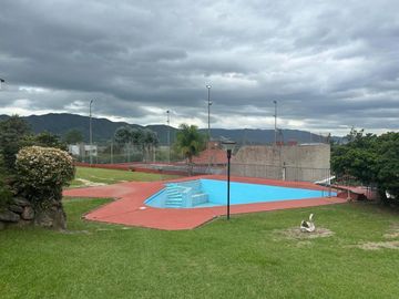 CASA QUINTA DEPTO CON PILETA Y CANCHA DE TENIS EN BIALET MASSE A METROS DEL LAGO ref 1997