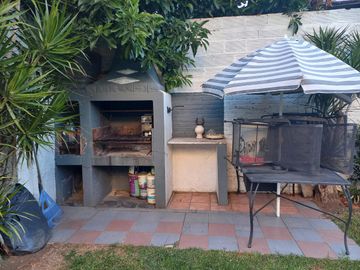 CASA MULTIFAMILIAR 200 MTS - 3 PH EN BLOCK - VILLA MARTELLI - VENDE
