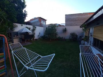 CASA MULTIFAMILIAR 200 MTS - 3 PH EN BLOCK - VILLA MARTELLI - VENDE