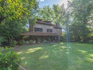 Casa en Venta en Manuel Alberti - Lote 1200m², 6 Dorms, Pileta y Jardín . Km 38.5,  Pilar
