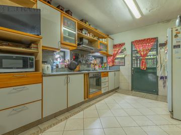 Casa en Venta en Manuel Alberti - Lote 1200m², 6 Dorms, Pileta y Jardín . Km 38.5,  Pilar