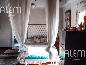 Casa de 3 dormitorios en venta en Echeverria del Lago | Posible permuta