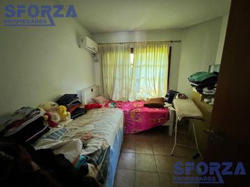 Casa - Malvinas Argentinas