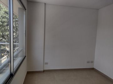 Venta departamento 2 ambientes con balcón  -Vicente López