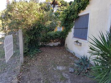 Casa en venta - 3 Dormitorios 2 Baños - 535Mts2 - San Clemente del Tuyú