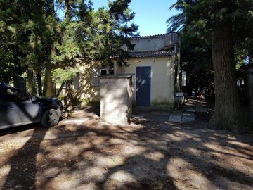 Casa en venta - 3 Dormitorios 2 Baños - 535Mts2 - San Clemente del Tuyú