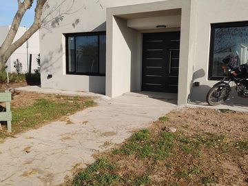 Venta Casa Escobar San Sebastian