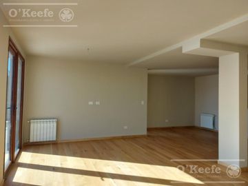 Departamento en venta de 5 ambientes en Bariloche, costa de lago
