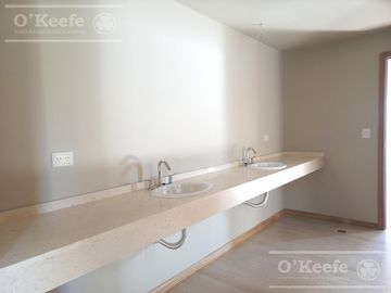 Departamento en venta de 5 ambientes en Bariloche, costa de lago