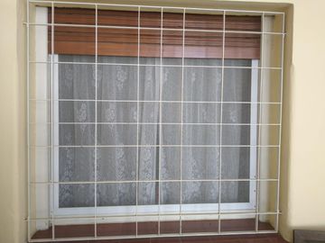 Casa 3 Dormitorios - Cochera -  B° Residencial América.