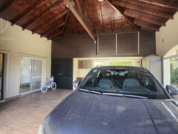 Casa en  La Horqueta de Echeverria, Canning