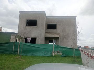 Hermosa casa en obra en venta en barrio Monet, Cardales