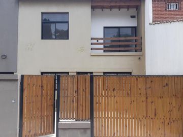 PH en venta - 1 Dormitorio 1 Baño - 100Mts2 - Santa Teresita