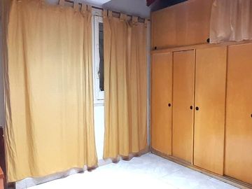 Casa de seis ambientes con pileta en Ciudad Evita.