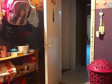 Casa de seis ambientes con pileta en Ciudad Evita.