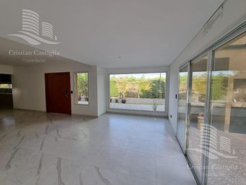 Venta - Casa 4 Ambientes, Balcón, Jardín, Pileta - Boat Center, Tigre