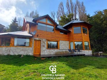 Venta Casa de 3 dormitorios en Lago Moreno - Bariloche