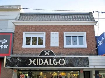 Departamento en venta - 3 Dormitorios 2 Baños - 224Mts2 - Balcarce