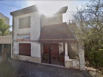 Duplex a mts de la Avda y del FCGR - Venta Directa  - Acepta permuta x menor valor
