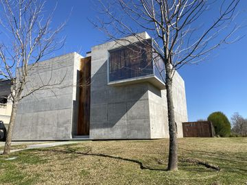 Casa en El Yacht