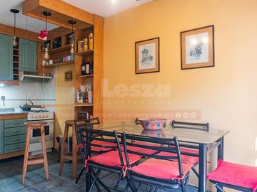 Casa tipo PH 3 ambientes en Lanús Oeste