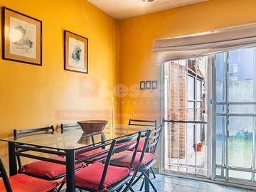 Casa tipo PH 3 ambientes en Lanús Oeste