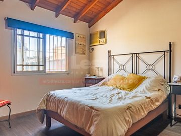 Casa tipo PH 3 ambientes en Lanús Oeste