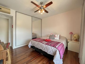 Casa de 4 dormitorios con pileta en San Marino, Funes Hills