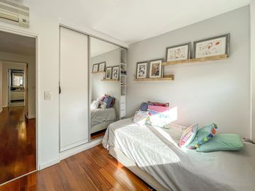 Casa de 4 dormitorios con pileta en San Marino, Funes Hills