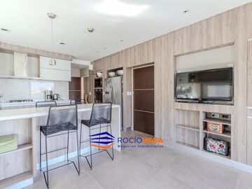 Venta de casa en el Barrio El Canton Norte a laguna