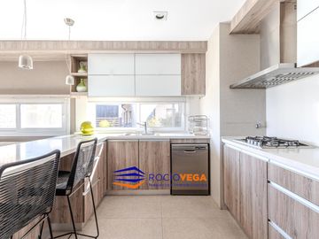 Venta de casa en el Barrio El Canton Norte a laguna
