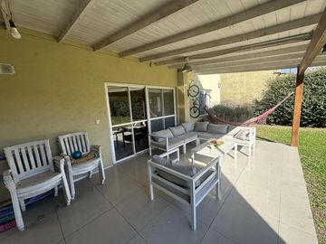 Casa en el barrio Jardines de Escobar