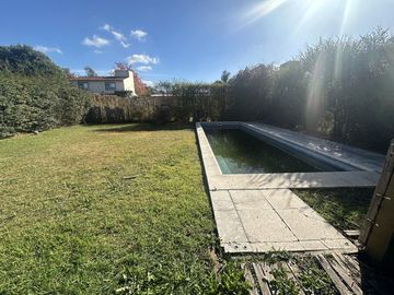 Casa en el barrio Jardines de Escobar
