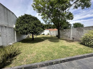 Chalet en Venta en Quilmes Oeste