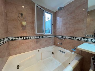 Martin Fierro 1180, Wilde ¡Excelente Casa de cuatro ambientes con piscina en Venta!