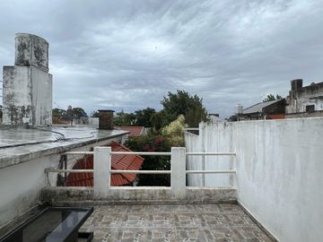 Martin Fierro 1180, Wilde ¡Excelente Casa de cuatro ambientes con piscina en Venta!