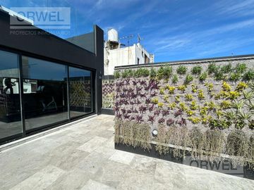 2 AMBIENTES MUY ESPACIOSO Y LUMINOSO CON PATIO. PALERMO H. AMENITIES. SEG. 24 HS.