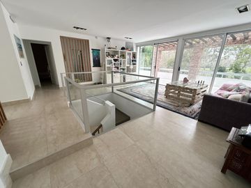 Casa - Fincas de Iraola I