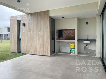 VENTA  - Casa en San felipe