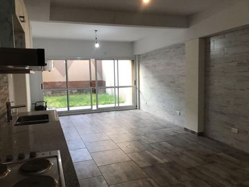Venta, Departamento,  2 ambientes, Jardín, Patio, Boedo