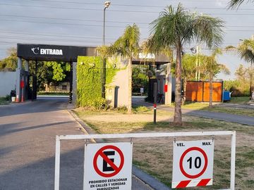 CASA EN VENTA, BARRIO VICENTE FEDERICO I