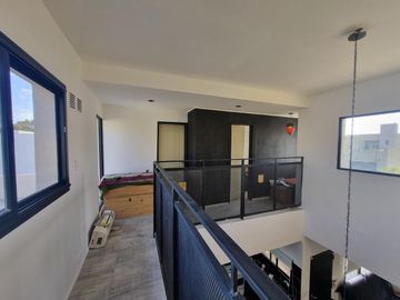 CASA EN VENTA, BARRIO VICENTE FEDERICO I