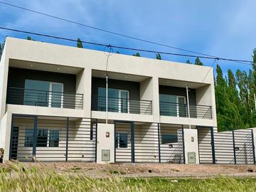 Venta  Duplex Alta calidad 2 dorm Barrio Perticone , Centenario, Neuquen