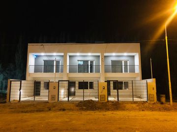 Venta  Duplex Alta calidad 2 dorm Barrio Perticone , Centenario, Neuquen