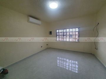 Casa En Venta En Los Faisanes, Guadalupe, Nuevo León