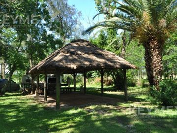 Venta Casa Quinta de 11.000 m2 en Maschwitz